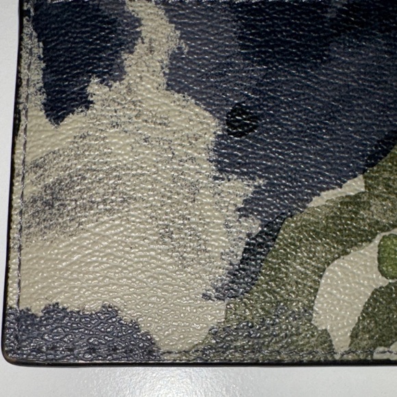 Coach Green Watercolor Script Zip Card Case - Picture 4 of 10